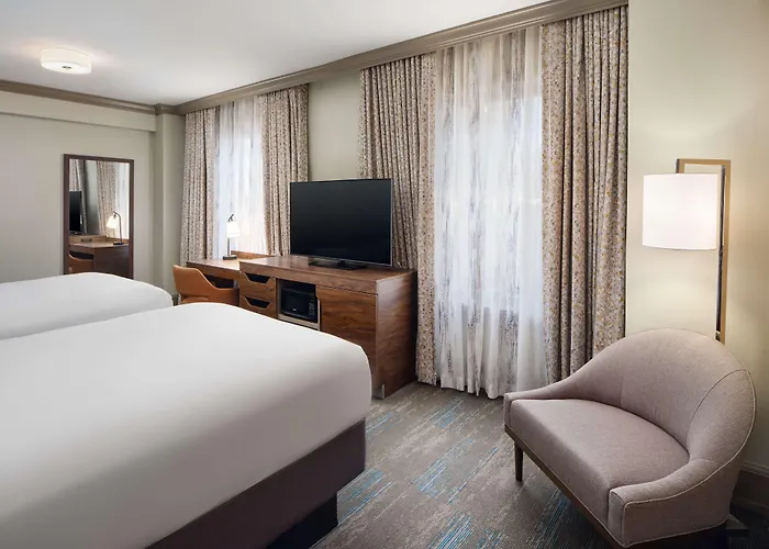 Hampton Inn & Suites New Orleans Canal St. French Quarter